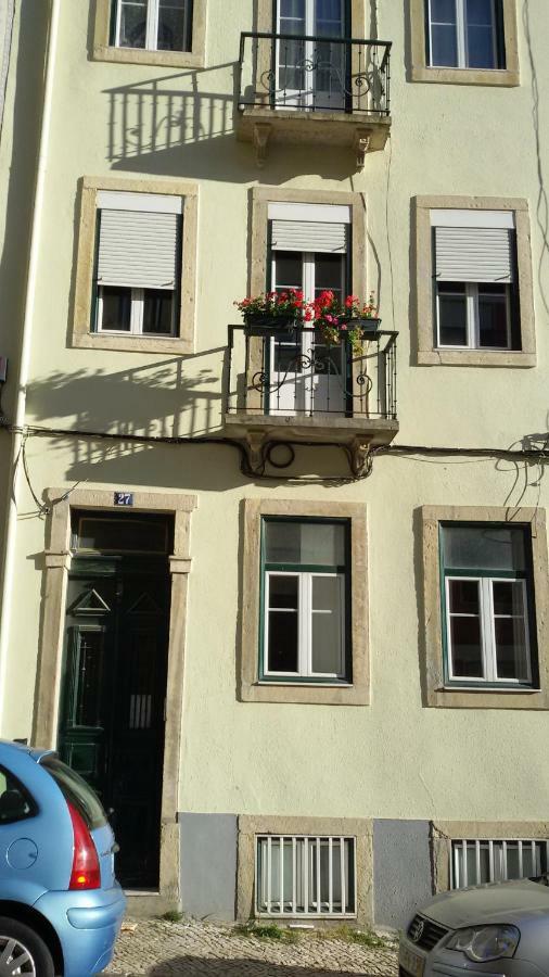 Sunny Orange Garden Apartment In Central リスボン エクステリア 写真